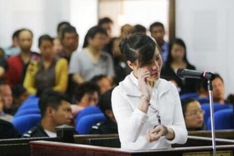 云南大学杀人碎尸案，女学生张超将情人木鸿章肢解260多块