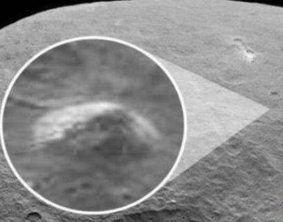 谷神星拍到神秘金字塔，疑似一座冰火山/外星人建筑