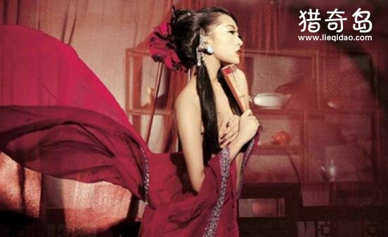 中国历史上最淫荡的女人，夏姬与帝王臣子乱伦群P