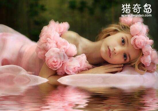 俄罗斯最美童模，玛尔塔·克里洛娃9岁出名(微博/写真)