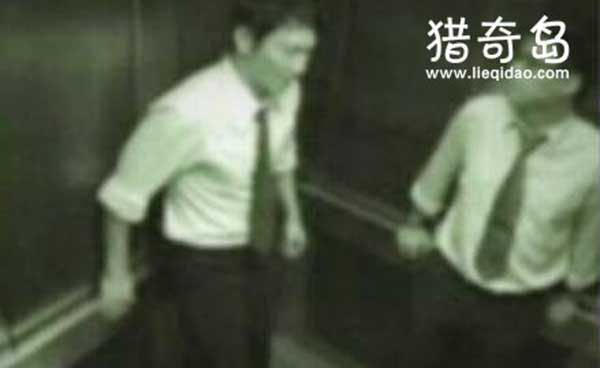 上海电梯闹鬼事件