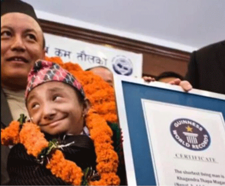世界上最矮的人,尼泊尔的马加尔