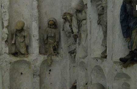 西西里岛木乃伊之谜,八千具木乃伊尸体被陈列供人欣赏
