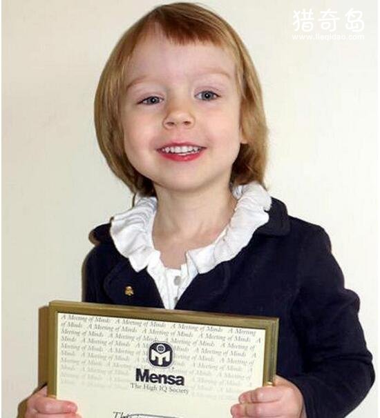 世界上最小的门萨女成员，艾丽斯·阿莫斯智商162