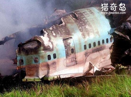 韩国客机坠落之谜，机毁人亡却毫无预警(遇难225人)